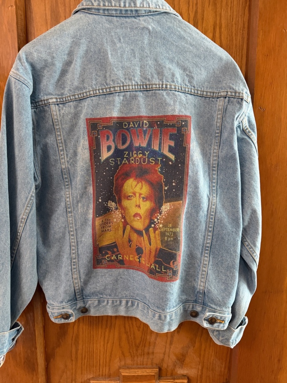 Vintage-Style Light Blue Denim Jacket with Graphic Back. David Bowie print